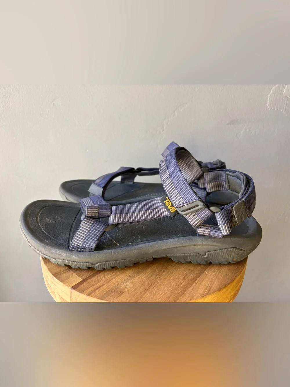 Teva Men's Hurricane XLT2 Sandals ~ Size 10